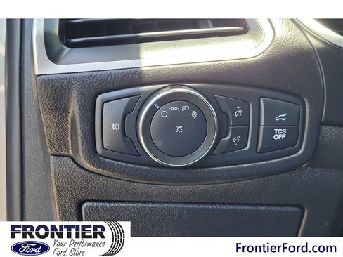 Used 2021 Ford Edge SEL w/ Convenience Package FWD image 17
