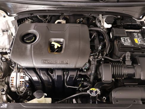 Used 2021 Kia Forte GT-Line FWD image 18