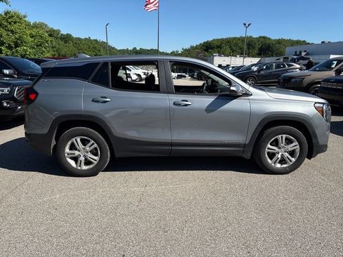 Used 2024 GMC Terrain SLE AWD/4WD image 6