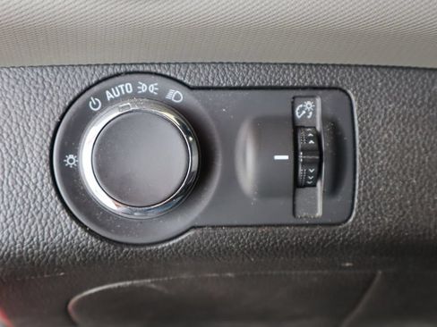 Used 2020 Chevrolet Sonic LT FWD image 19