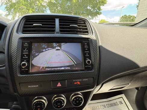Used 2025 Mitsubishi Outlander Sport AWD image 39