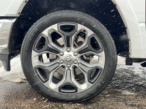 Used 2024 RAM 1500 Limited image 10