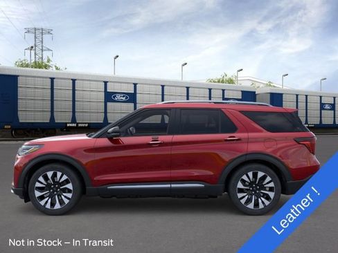New 2026 Ford Explorer Platinum AWD/4WD image 3