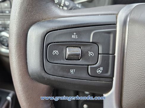 Used 2021 GMC Sierra 1500 SLT w/ X31 Off-Road Package image 18