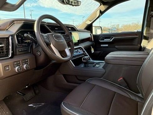 New 2026 GMC Sierra 1500 Denali w/ Denali Reserve Package image 14