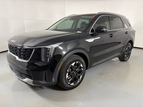 New 2026 Kia Sorento S image 4