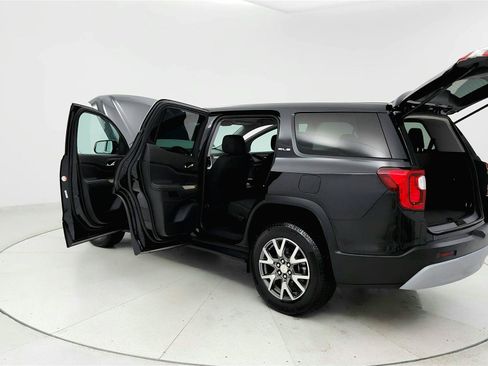 Used 2020 GMC Acadia SLE FWD image 10