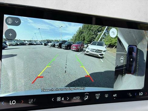 Used 2025 Lincoln Aviator AWD image 8