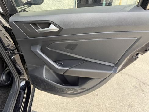 Used 2022 Volkswagen Jetta SE FWD image 29