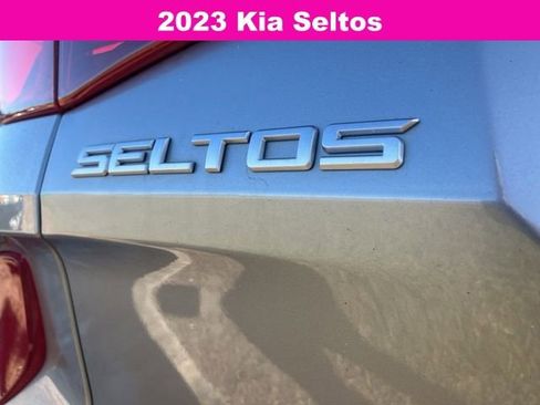 Used 2023 Kia Seltos S w/ Navigation Package image 30