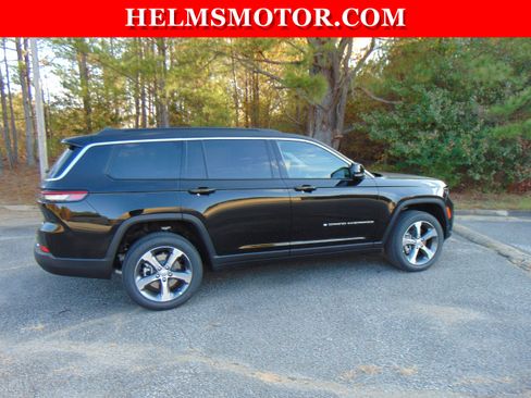 New 2025 Jeep Grand Cherokee L Limited AWD/4WD image 15