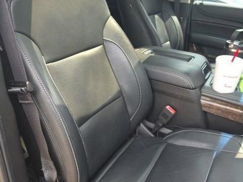 Used 2018 Chevrolet Tahoe LT AWD/4WD image 17