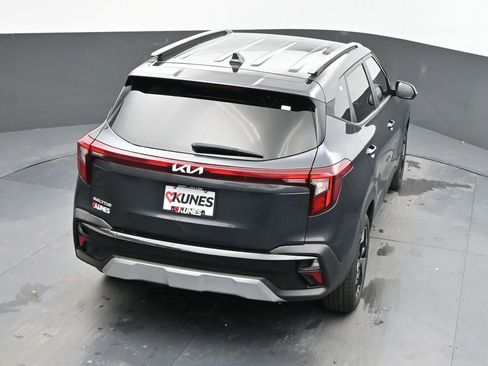 Used 2025 Kia Seltos S image 42