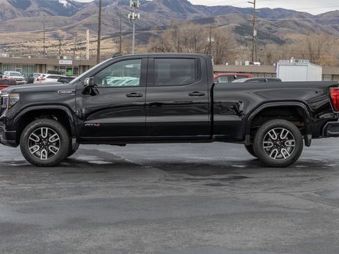 Used 2024 GMC Sierra 1500 AT4 w/ Technology Package image 3