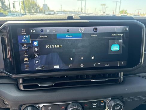 Certified 2025 Jeep Wrangler Unlimited Rubicon 4xe image 21