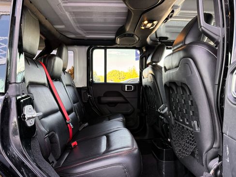 Used 2020 Jeep Wrangler Unlimited Rubicon w/ Quick Order Package 28Y Recon AWD/4WD image 27