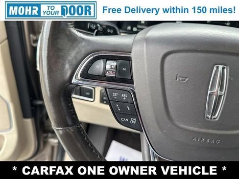 Used 2019 Lincoln Navigator Reserve image 14
