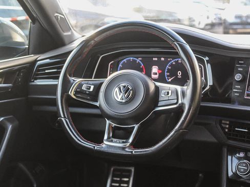 Used 2021 Volkswagen Jetta GLI Autobahn image 17