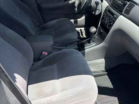 Used 2007 Toyota Corolla CE FWD image 9
