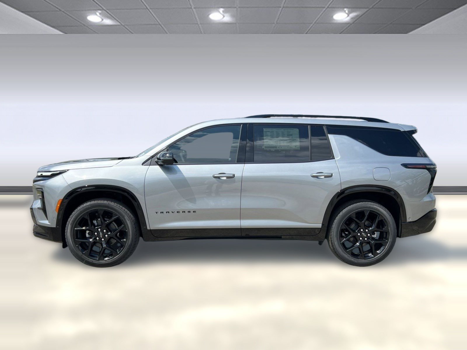 New 2026 Chevrolet Traverse RS FWD image 2