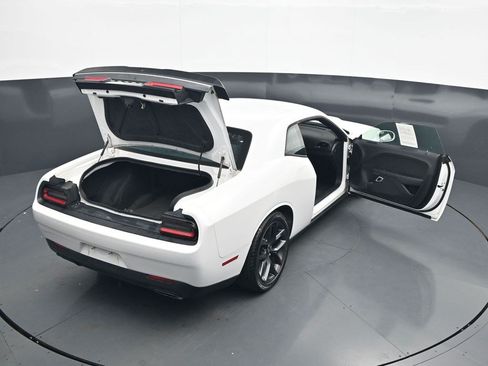 Used 2019 Dodge Challenger R/T w/ Driver Convenience Group RWD image 44