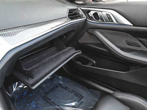 Used 2022 BMW M4 xDrive Competition image 17