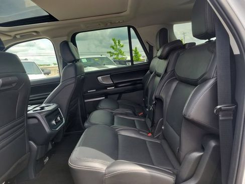 Certified 2025 Ford Expedition Max Platinum AWD/4WD image 27