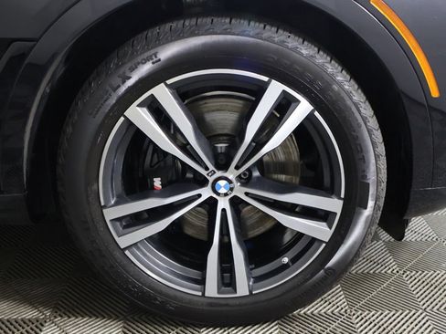 Used 2024 BMW X7 xDrive40i w/ Executive Package AWD/4WD image 29