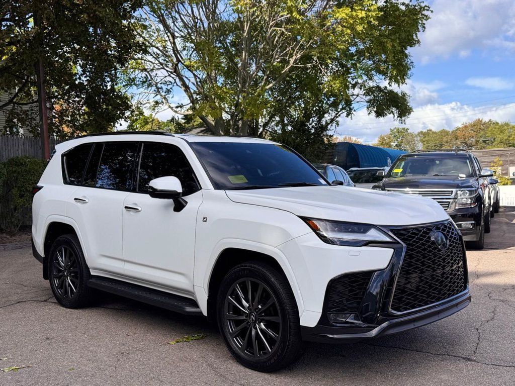 Used 2024 Lexus LX 600 F Sport AWD/4WD image 8