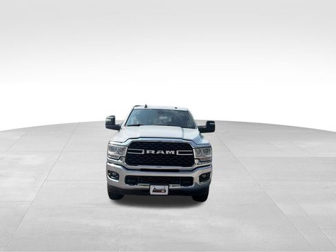 Used 2024 RAM 2500 Big Horn w/ Off Road Package AWD/4WD image 9
