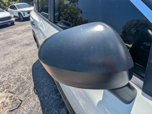 Used 2023 Nissan Rogue S AWD/4WD image 12