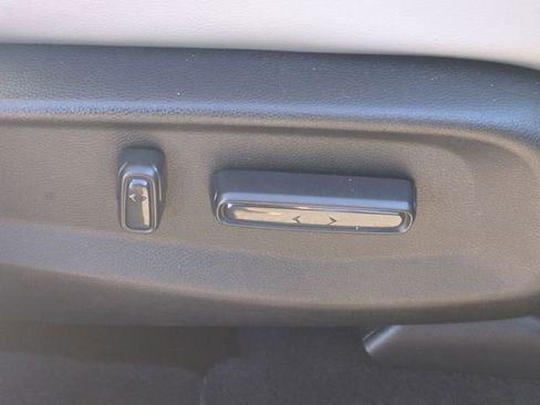 Used 2020 Honda CR-V EX-L image 40