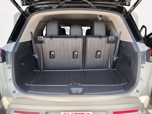 Certified 2023 Nissan Pathfinder Platinum w/ Lighting Package (N93) image 16