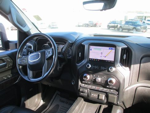 Used 2020 GMC Sierra 2500 Denali w/ Denali Ultimate Package image 26