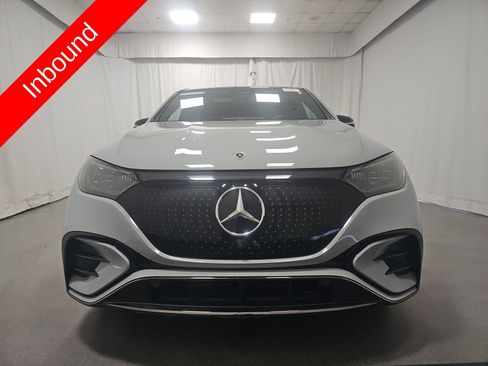 Used 2024 Mercedes-Benz EQE 350+ SUV image 2