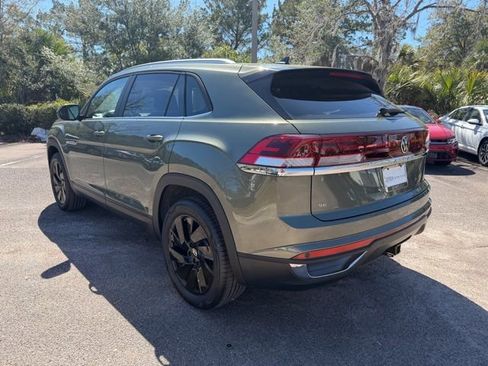New 2026 Volkswagen Atlas Cross Sport SE FWD image 4