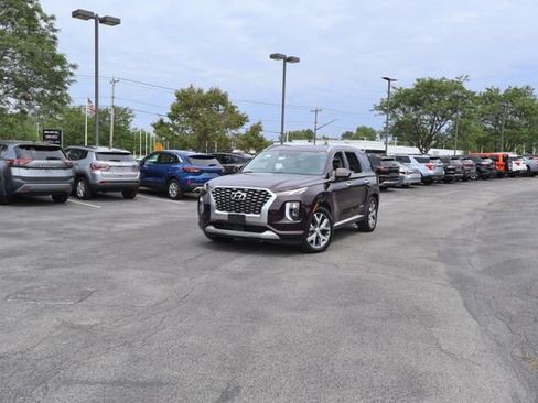 Used 2022 Hyundai Palisade Limited AWD/4WD image 2