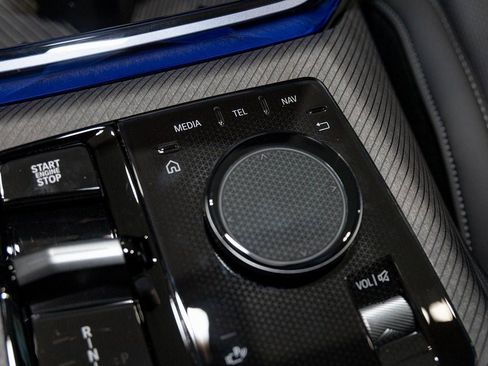 New 2026 BMW X3 xDrive30 w/ Convenience Package image 23