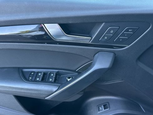 Used 2019 Audi Q5 Prestige AWD/4WD image 10