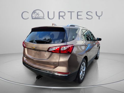Used 2019 Chevrolet Equinox Premier FWD image 3