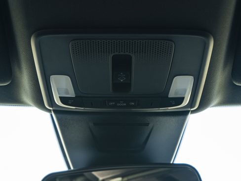 Certified 2025 Honda Civic Sport Touring image 36