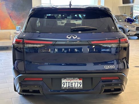 Certified 2025 INFINITI QX60 Pure image 5