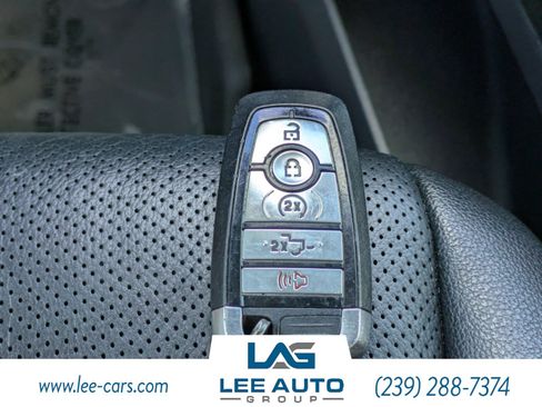 Used 2022 Ford F150 Lariat w/ Equipment Group 502A High AWD/4WD image 31
