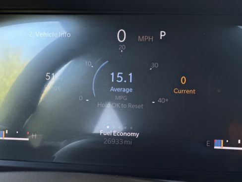 Used 2023 Jeep Grand Cherokee Altitude AWD/4WD image 19