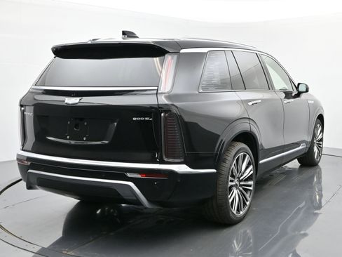 New 2026 Cadillac Vistiq Premium Luxury w/ LPO, Floor Liner Package image 5