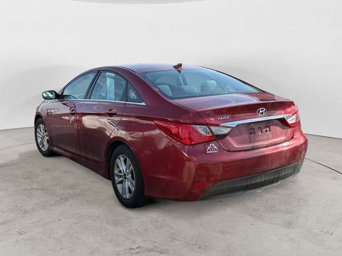 Used 2014 Hyundai Sonata GLS image 2