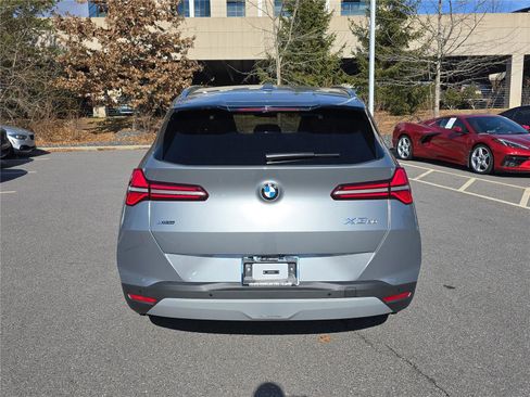 Used 2025 BMW X3 xDrive30i w/ Convenience Package image 4