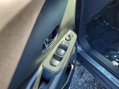 Used 2023 Nissan Kicks SV FWD image 16