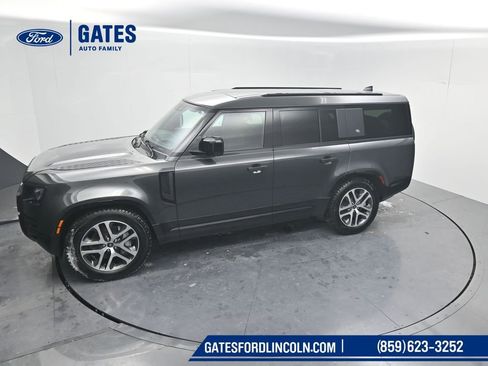 Used 2023 Land Rover Defender 130 X-Dynamic SE AWD/4WD image 45
