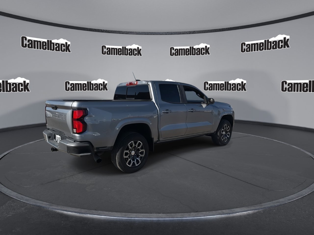Used 2023 Chevrolet Colorado LT w/ LT Convenience Package III RWD image 7